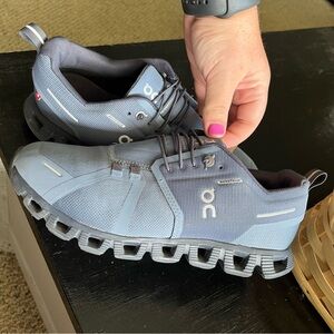 Warn 3 times still had plastic in the sole just to narrow